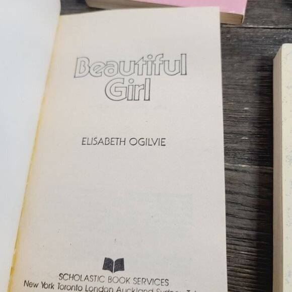 Vintage 80s The Best of Wildfire Romancez Volume II Boxed Set Teen Romance Books - Picture 8 of 12